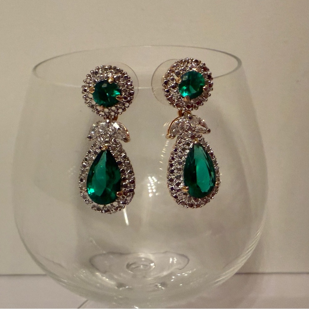 CAMROSE & KROSS SIGNED JBK EARRINGS FAUX EMERALD FAUX DIAMOND CONVERTIBLE